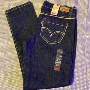 NWT Levi too super low jeans size 11